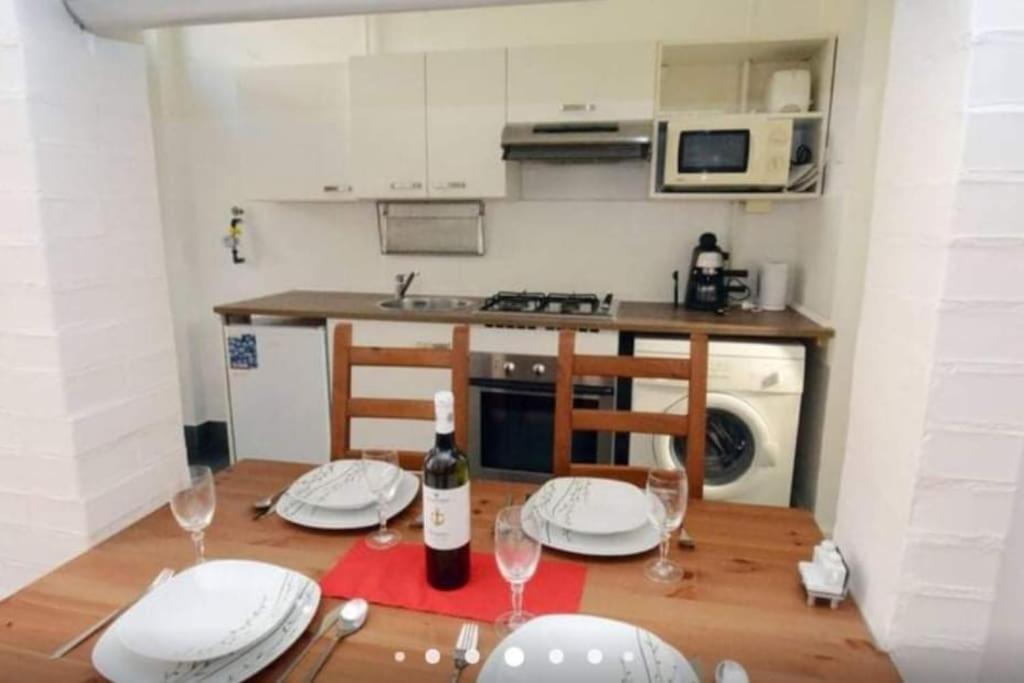 Gallery Flat In Party District Boedapest Buitenkant foto