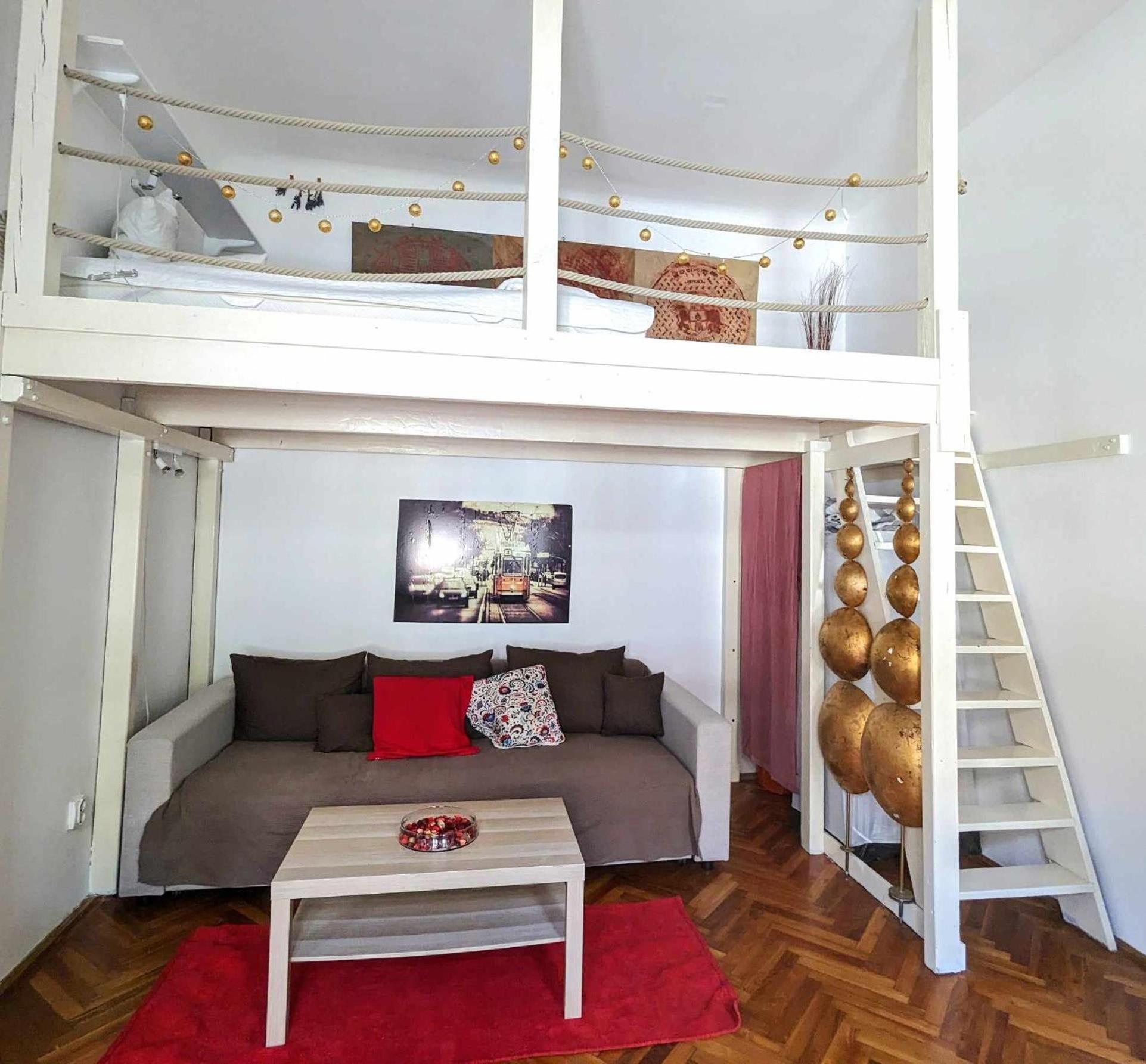 Gallery Flat In Party District Boedapest Buitenkant foto